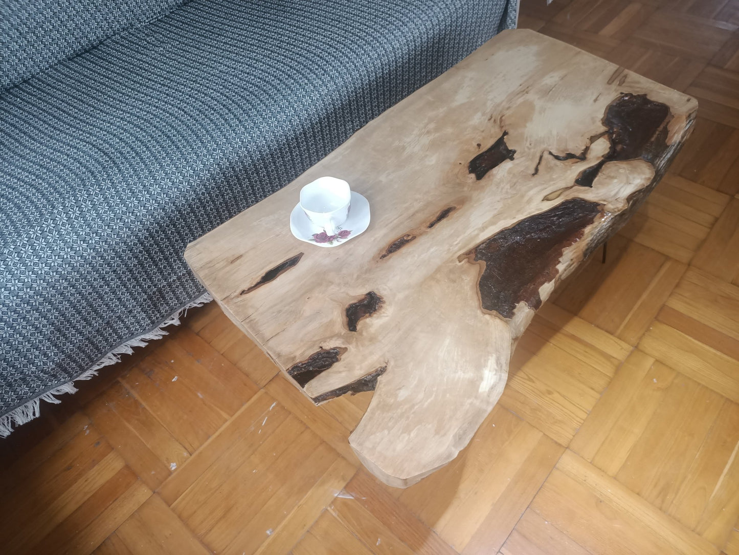 Hornbeam Center Table 36"-40"