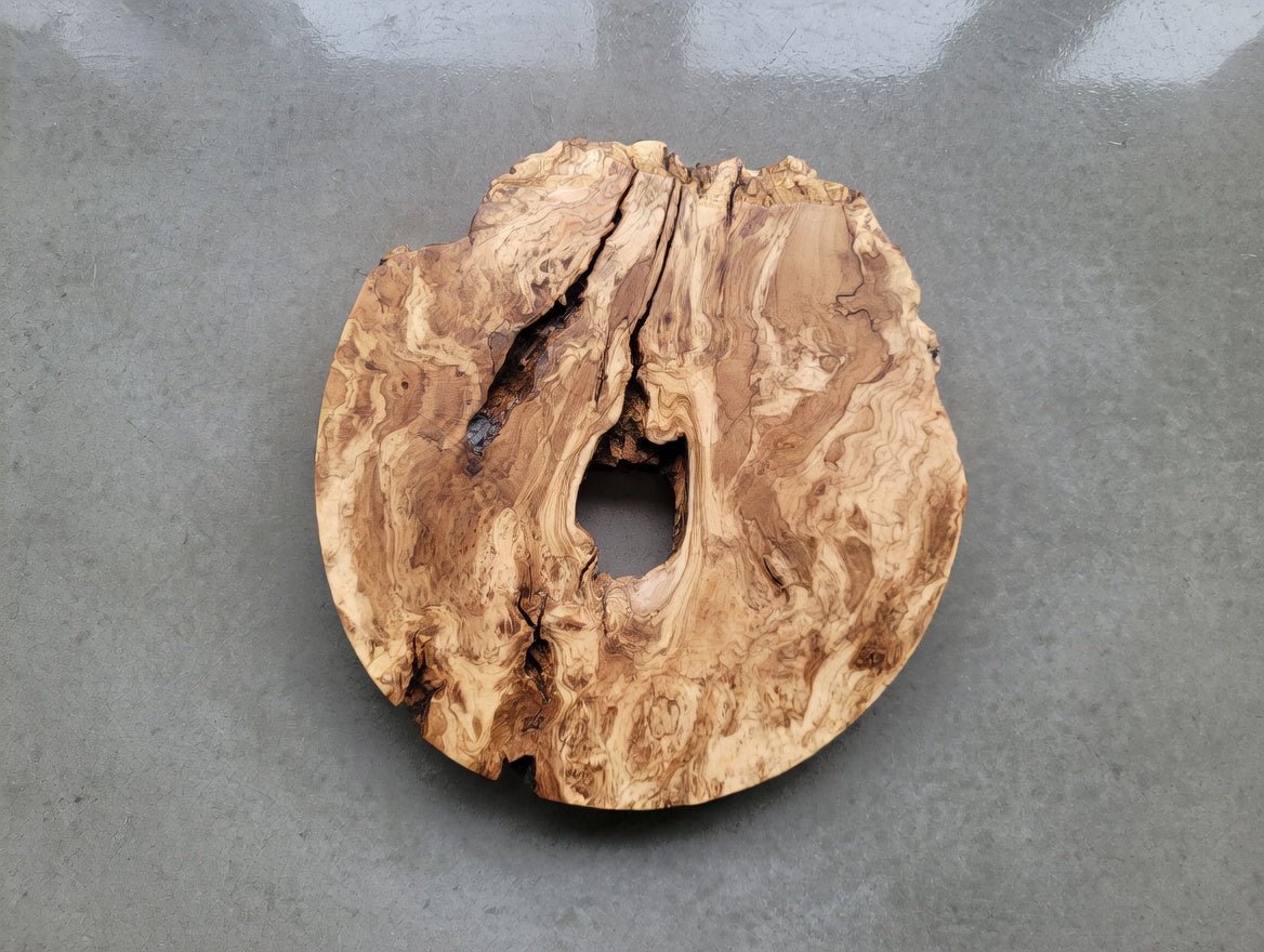 16" Round Olive Slab