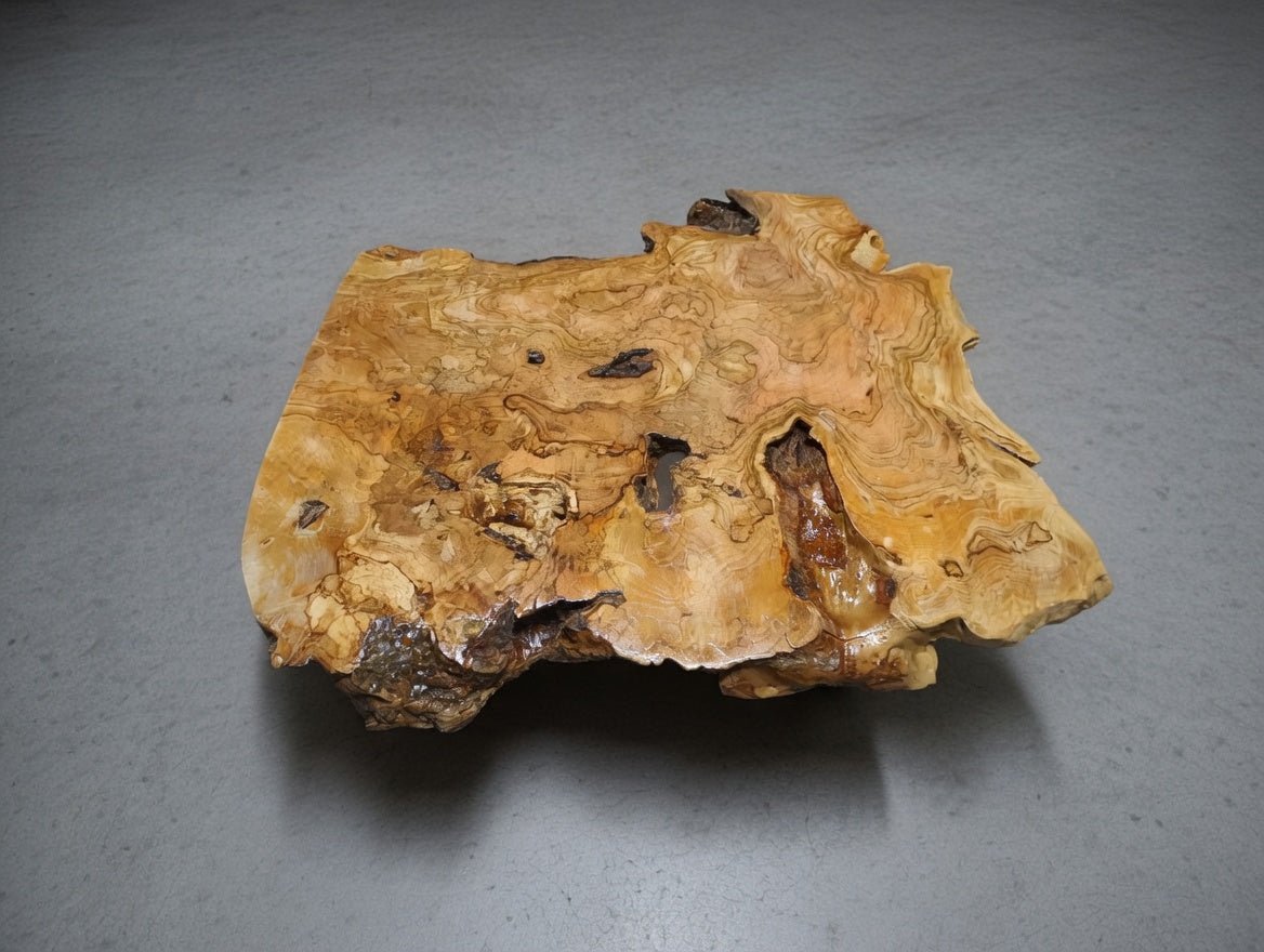 Olive Coffee Table 16" - 20"