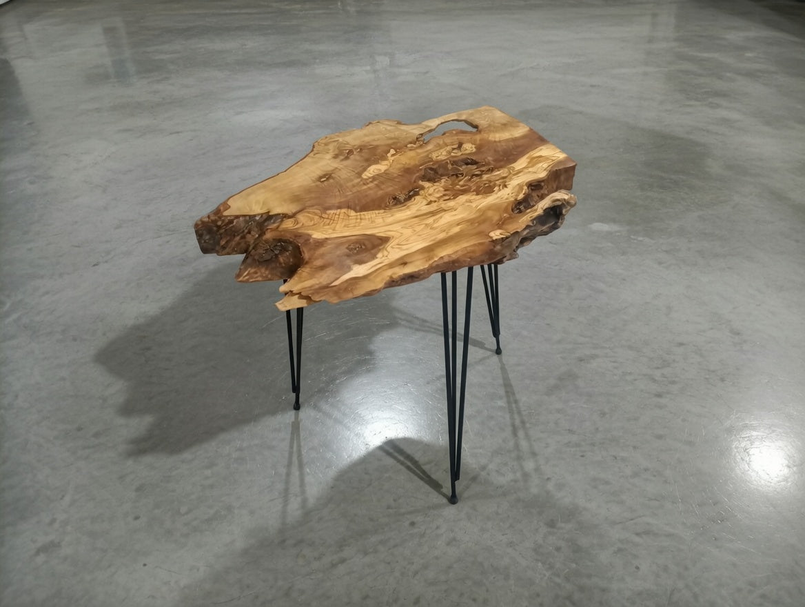 Olive Coffee Table 16" - 20"