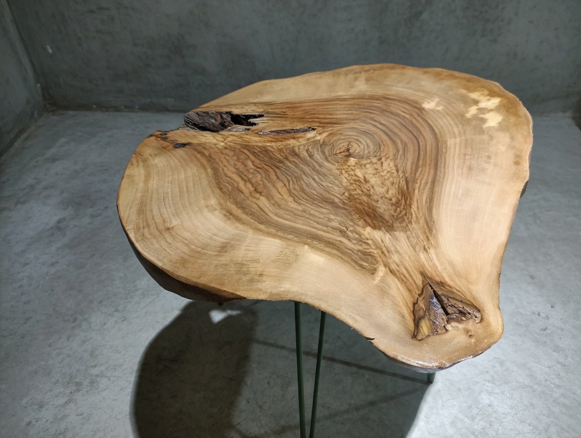 Walnut Coffee Table 16"-20"