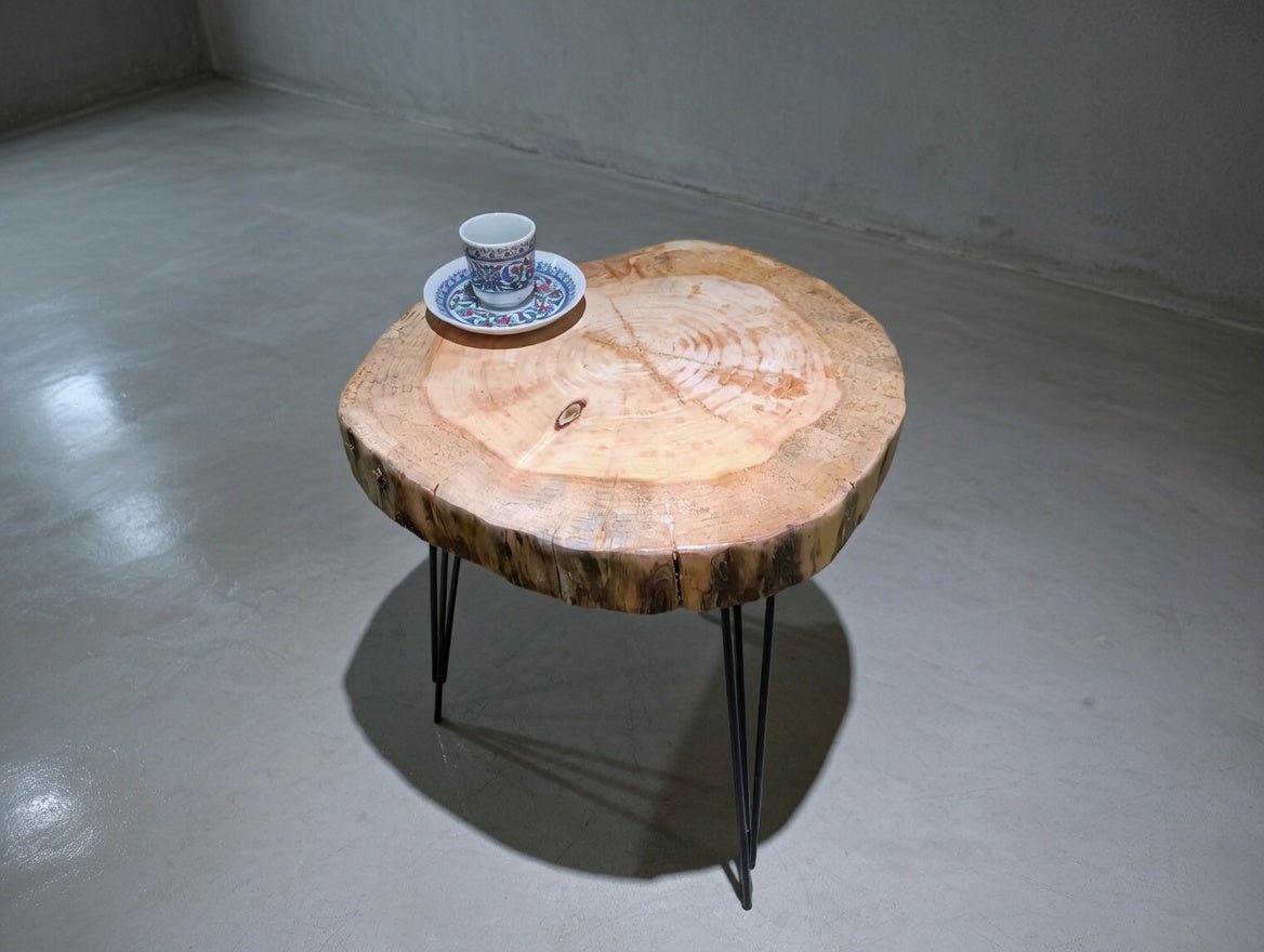 Willow Coffee Table 16"